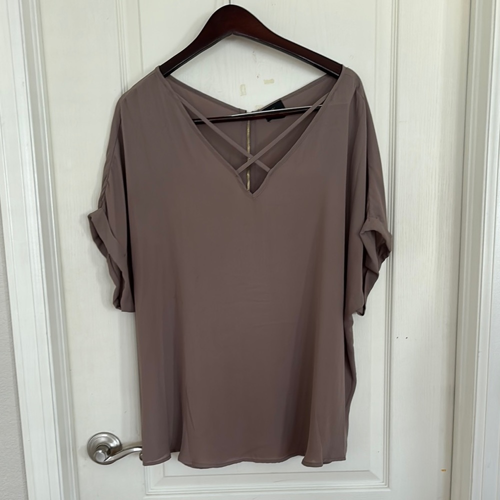 Women's V-Neck Blouse - Taupe